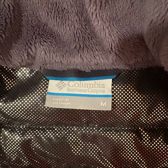 Columbia Women's Omni-Heat Insulated Puffer Vest - Picture 5 of 5